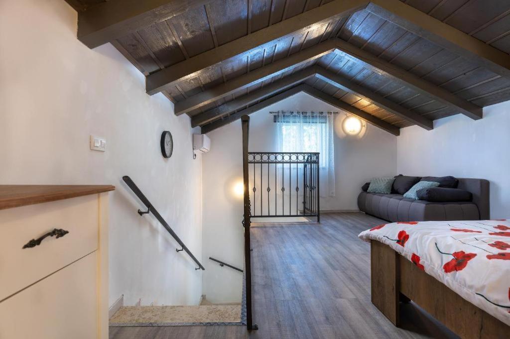 Funtana-olive Garden Apartment